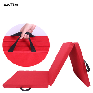 Tapis de sol de gymnastique à trois volets en mousse haute densité Portable <span class=keywords><strong>danse</strong></span> Yoga barre d'haltères tampons de chute approvisionnement en gros d'usine - Product Image 2