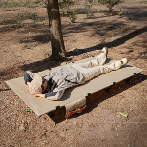 <span class=keywords><strong>Lit</strong></span> de camping pliable réglable en aluminium et tissu Oxford léger et portable pour adultes - Product Image 4