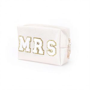 Bolsa de Maquillaje Personalizada con Cierre, Impermeable, de Nailon, con Parches de Letras de Chenilla, Bolsa Cosmética Personalizable - Product Image 2