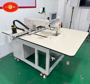 <span class=keywords><strong>Machine</strong></span> de matelassage CNC LVBU-10050 pour matériaux épais <span class=keywords><strong>Machine</strong></span> à <span class=keywords><strong>coudre</strong></span> pour décoration intérieure <span class=keywords><strong>Machine</strong></span> à <span class=keywords><strong>coudre</strong></span> électronique pour motifs - Product Image 5