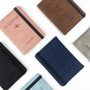 Funda para pasaporte antidesmagnetización con logotipo personalizado, Cartera de viaje de cuero PU de MOQ bajo, ventana transparente, material escolar de oficina personalizado - Product Image 2