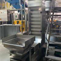 Transportador Elevatório Contínuo Automático Tipo Z com Design Modular de Alimentação e Descarga para Materiais a Granel