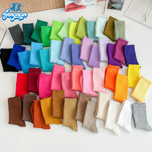 Bán Buôn Thời Trang Rắn Màu Đan Vớ Chất Lượng Cao Cotton Tùy Chỉnh Crew Socks Cho Thể Thao Yoga - Product Image 3