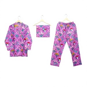 Ensemble de pyjama 2 pièces de luxe pour femme, motif floral d'automne, 100 % coton, respirant, séchage rapide, lavable en machine, manches longues, élastique - Product Image 1