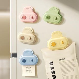 Juego de 5 clips de sellado Hy-0374 con anillos de fecha, clips magnéticos para almacenamiento de alimentos, forma redonda, para empaques de refrigerios y regalos. - Product Image 3