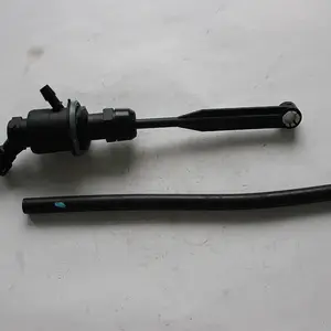 Pièces automobiles Naiba NB-CL118A, <span class=keywords><strong>cylindre</strong></span> maître d'<span class=keywords><strong>embrayage</strong></span> de rechange pour <span class=keywords><strong>RENAULT</strong></span> OEM 30610-1KM0A 30610-9U100 - Product Image 1