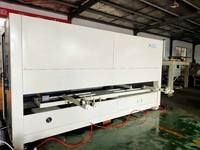 Machine de peinture automatique à pulvérisation à 5 axes à mouvement alternatif automatique pour porte en bois Prix
