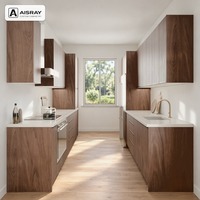 Meuble de cuisine de luxe avec portes en stratifié, aménagement moderne en îlot central, dimensions personnalisées, boîtes en panneaux de particules et rangement coulissant