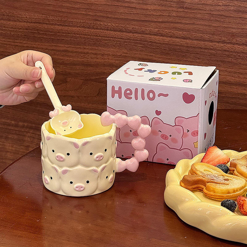 หมูสีชมพูพร้อมด้ามจับ (พร้อมช้อน)