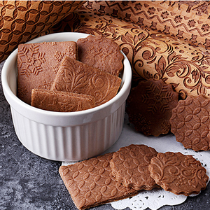 カスタマイズされたブナ生地ペストリーローラーエンボス麺棒ベーキング用木製クリスマス麺棒 - Product Image 4