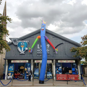 Ballon Gonflable Personnalisé en PVC pour Fête, Thème Clown, Imprimé Sérigraphié, Étanche, avec Souffleur, Durable et Résistant aux Intempéries - Product Image 2