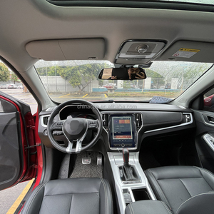2021 <span class=keywords><strong>XC40</strong></span> <span class=keywords><strong>T4</strong></span> 4WD Intelligent Vision Sport Blue SUV Eléctrico Usado con Depósito - Product Image 5
