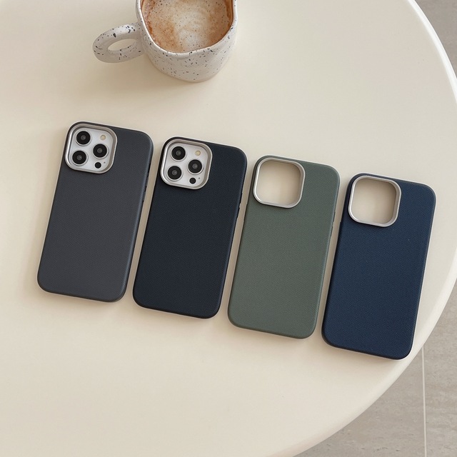 Customized Diamond Leather Magnetic Suction Phone Case iPhone 15 16 Pro Max Luxury PU Leather Full Protection Shockproof Feature