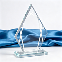 Trophée en verre personnalisé vierge en forme de bouclier, plaque de récompense en cristal avec logo gravé, souvenir, trophée en verre pour cérémonie de remise des prix d'entreprise