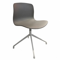 Chaise de bureau de style nordique, ergonomique, équipée de repose-pieds en alliage d'aluminium, adaptée au bureau et à l'étude modernes à domicile