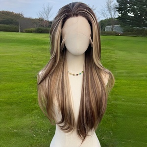 Perruque Lace Frontale 13x4 Exclusive, <span class=keywords><strong>Cheveux</strong></span> Longs Bouclés Châtain avec Mèches Blondes, Simulation Naturelle, Résistante à la Chaleur, Effet Cuir Chevelu Réaliste - Product Image 4