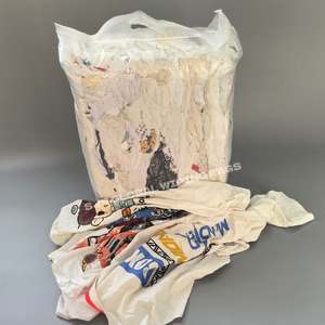 Chiffons de nettoyage industriels en coton blanc 100% recyclé, sacs de 10 kg de chiffons de t-shirts en coton - Product Image 1