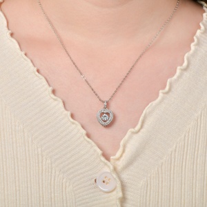 Collier en forme de cœur à double halo en zircon de 5,5 mm, en cuivre pur plaqué or 14 carats, bijoux de mode en gros pour femmes - Product Image 4
