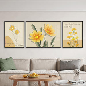 Lot de 3 tableaux sur toile style bohème botanique, motif floral jaune, pour projets de décoration neutre pour hôtels et appartements - Product Image 1