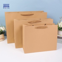 Sac en kraft personnalisé pour vêtements de luxe, impression de logo, sac de shopping réutilisable, poignée longue recyclable pour la promotion