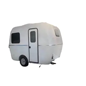 Kleine Motor Home Voor 3-4 Personen Camping Trailer Met Airconditioner 2 Wielen