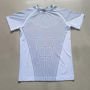 Camiseta de Compresión de Manga Corta Ajustada Personalizada para Hombre, Ropa Deportiva al por Mayor, Ideal para Entrenar en el Gimnasio y Correr de Secado Rápido - Product Image 3