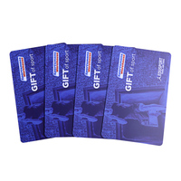 Cartes-cadeaux en plastique PVC mat imprimé offset polychrome personnalisé conception magnétique de codes à barres