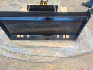 โซซานเบรกเกอร์ไฮดรอลิกแบบกล่อง SB30เงียบพร้อมแผ่นรองกันลื่นสำหรับใส่2.5-4.5ตันเหมาะสำหรับการรื้อถอน - Product Image 3