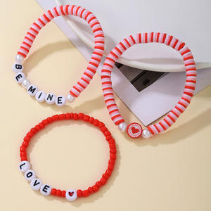 SY-41 Kit Braccialetti Fai da Te con Cuore 'Love Be Mine', Gioielli Artigianali Elastici in Argilla Polimerica con Perle e Resina, Set da 3 Pezzi - Product Image 3