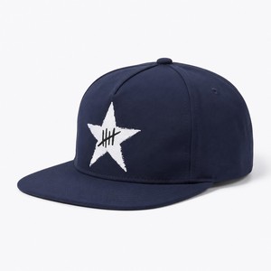 Gorra Deportiva Unisex Ajustable de Poliéster 100% para las Cuatro Estaciones, con Logotipo Personalizado Serigrafiado, para Cadenas de Comercio Minorista, Estilo Urbano y Casual - Product Image 1