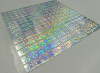 Stiker Label Anti-Pemalsuan Holografik Laser Perak Berlapis Aluminium Perak dengan Kode QR Variabel untuk Hewan Peliharaan