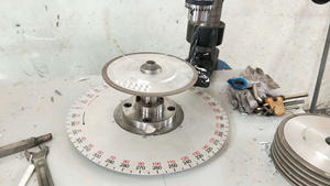 <span class=keywords><strong>Prix</strong></span> des machines d'équilibrage de roues à <span class=keywords><strong>diamant</strong></span> pour équilibrage dynamique - Product Image 5