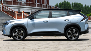 Autos Nuevos Geely Boyue 2026 1.5TD ZhiAi Tracción Delantera 1.5 Turbo 181HP Gasolina 5 Plazas SUV Volante a la Izquierda Techo Panorámico Boyue <span class=keywords><strong>L</strong></span> - Product Image 3