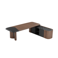 Banc de travail en bois contemporain haut de gamme, meuble de bureau élégant et moderne, design convertible pour usage professionnel