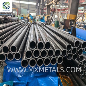 Tubo sin costura estirado en frío y pulido SAE1026 STKM13C con rectitud de 1-1.2/1000mm para la fabricación de <span class=keywords><strong>barriles</strong></span> de cilindros hidráulicos - Product Image 3