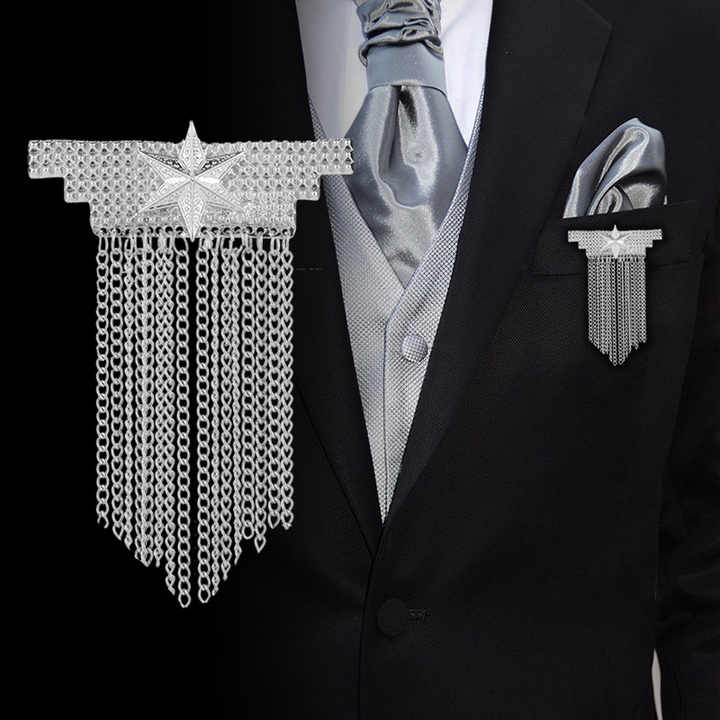 Luxury Personality Medal Fivepointed Star Tassel Chain Gold Brooch For