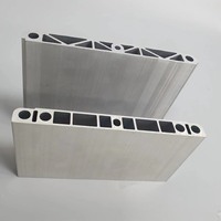 Profilés d'extrusion en aluminium de haute qualité, plaque d'extrémité de batterie en aluminium pour véhicules à énergie nouvelle, cellule de batterie en aluminium extrudé CNC