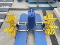 Aérateur de bassin à moteur solaire pour l'oxygénation des étangs de crevettes et des bassins piscicoles, machine d'aération à roue à aubes économe en énergie pour l'extérieur
