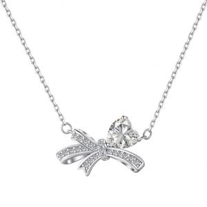 Collares con Colgante de Circonita Cúbica 5A con Diseño de Lazo y Cadena de Eslabones Chapada en Rodio de Plata S925, Regalos Elegantes para el Día de San Valentín 2024 de Dylam - Product Image 1