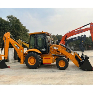 รถแบคโฮและรถตักหน้ามือสอง JCB 3CX 4x4x4 ประสิทธิภาพสูง |   รับน้ำหนักได้ 8 ตัน |   น้ำหนัก 7800 กิโลกรัม | สภาพดี ลดราคา - Product Image 1