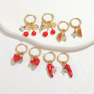 Pendientes de Aro de Acero Inoxidable Impermeables con Diseño de Chile y Fresa, Chapados en Oro, Joyería Diaria para Mujer - Product Image 3
