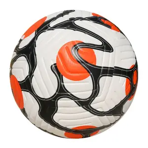 Bola de futebol de couro pu kata com logotipo bolas de futebol de nylon enroladas em massa tamanho 4 tamanho 5 pelotas de fytbol original