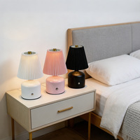 Lampe de table plissée TAIKOO en tissu, rechargeable par USB, lumière décorative de chevet pour chambres et tables de nuit