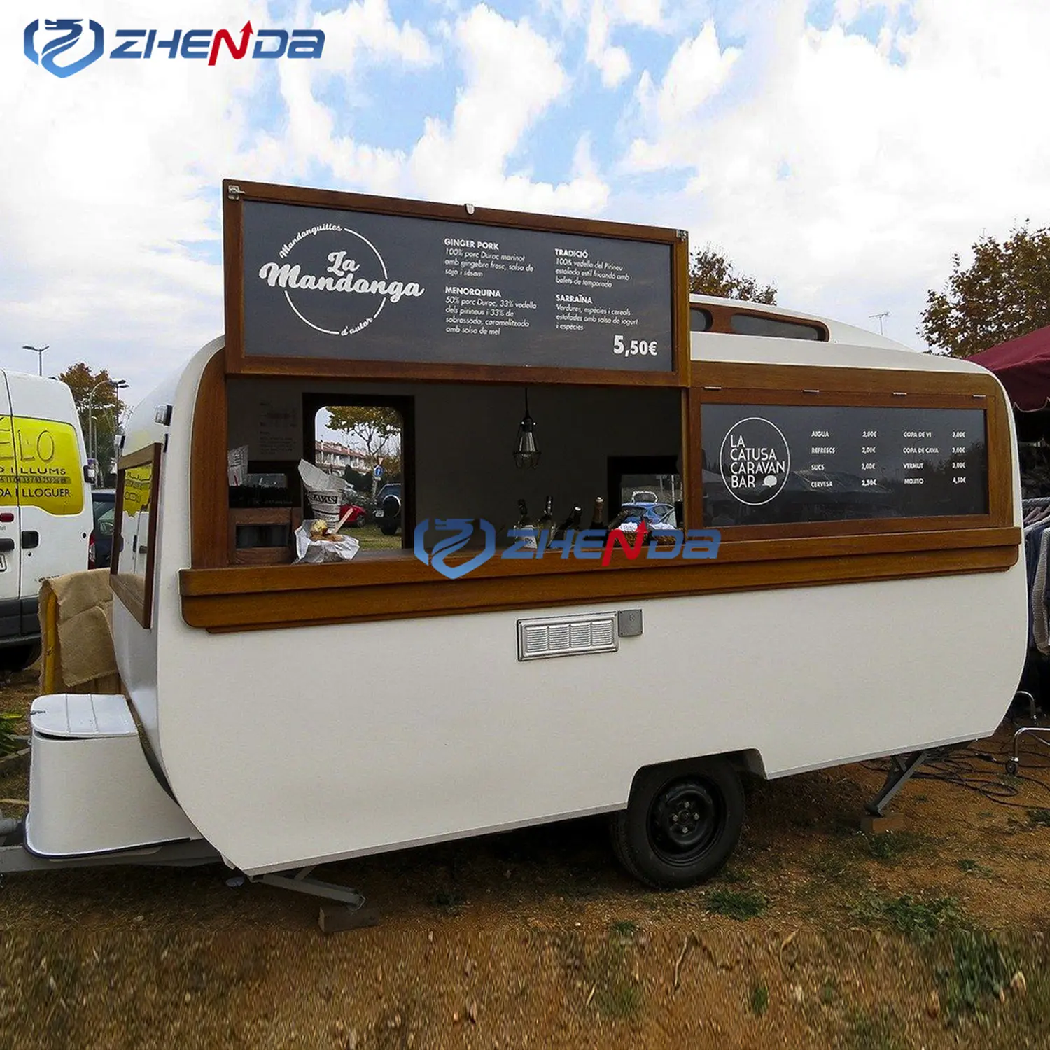 Camion de restauration rapide blanc à motif personnalisé simple Chariot de collation de cuisine Camion électrique mobile avec équipement