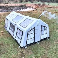Tente de glamping gonflable de luxe extra large et spacieuse pour 8 à 10 personnes, imperméable et résistante au vent, type cabine.
