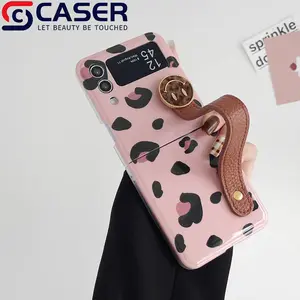 Modern stil pembe leopar baskı kayış ile cep telefonu vaka yeni ürün kız 3D ilmek zincir telefon Samsung kılıfı Zflip 3/4/5