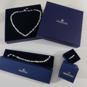 Bijoux en diamant de haute couture <span class=keywords><strong>pour</strong></span> femmes : collier goutte d'eau, bracelet goutte d'eau, bague goutte d'eau - Product Image 1