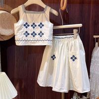 Robes d'été décontractées pour filles, en élasthanne/coton, broderie florale, ODM, style trapèze, longueur genou, sans manches, 2026