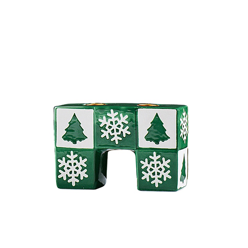 Wholesale Christmas Tree Pattern Ceramic Candle Holder for Home Decoration
