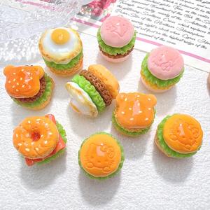 Miniature de burger en résine 3D pour <span class=keywords><strong>maison</strong></span> de poupée, aliment miniature fait main pour jeu, ornements de bureau - Product Image 1